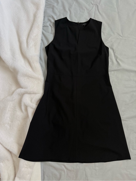 Theory Dresses & Skirts - Theory Wool Black Sleeveless Miyani Mini Dress Sz 14